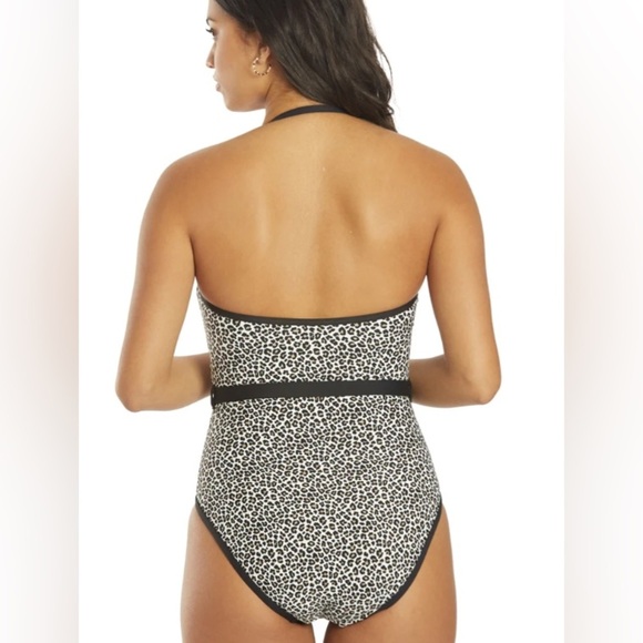 NWT🔥🐆Leopard One-Piece Swimsuit - Picture 3 of 7